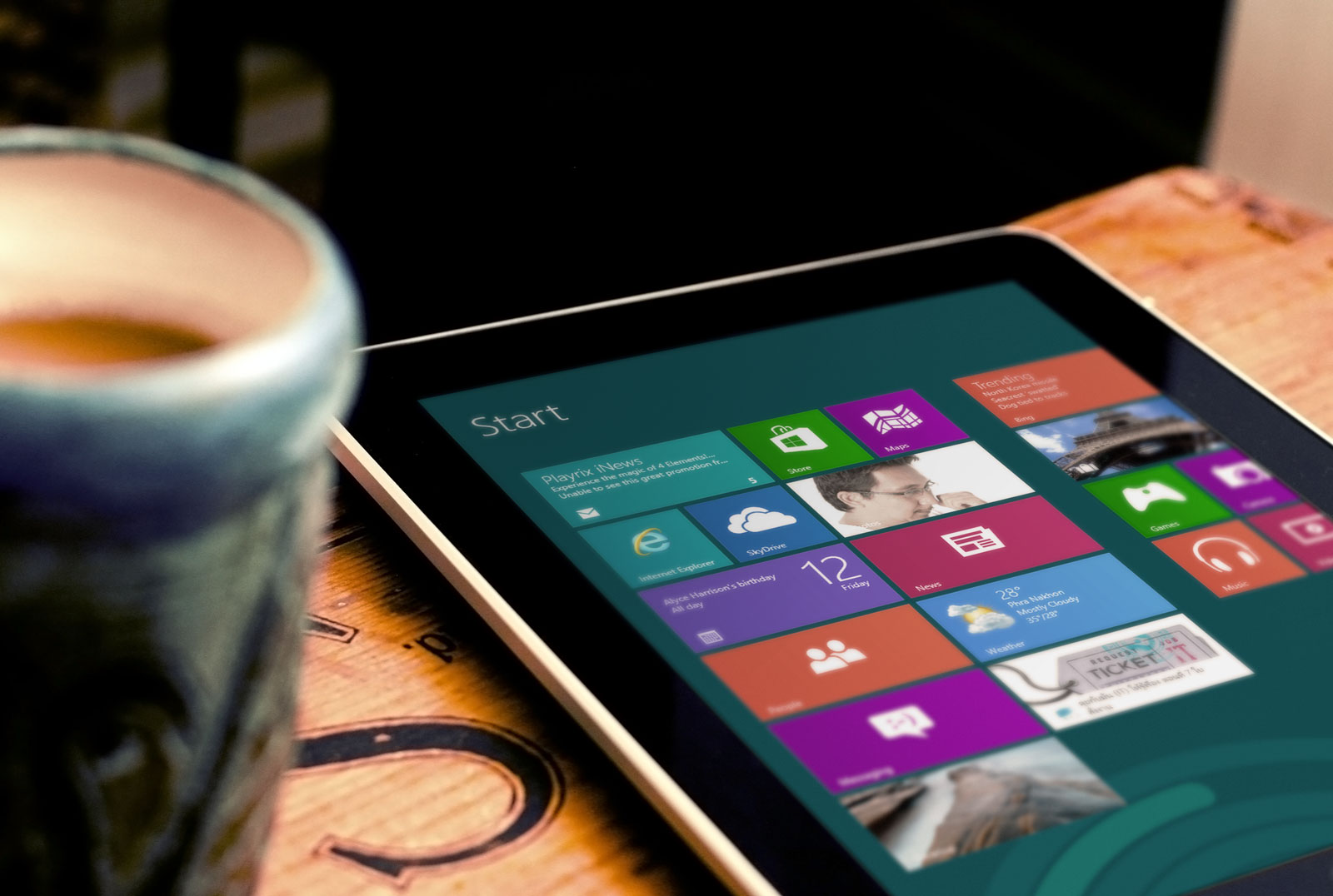 ครั้งแรกของผมกับเธอ Window 8